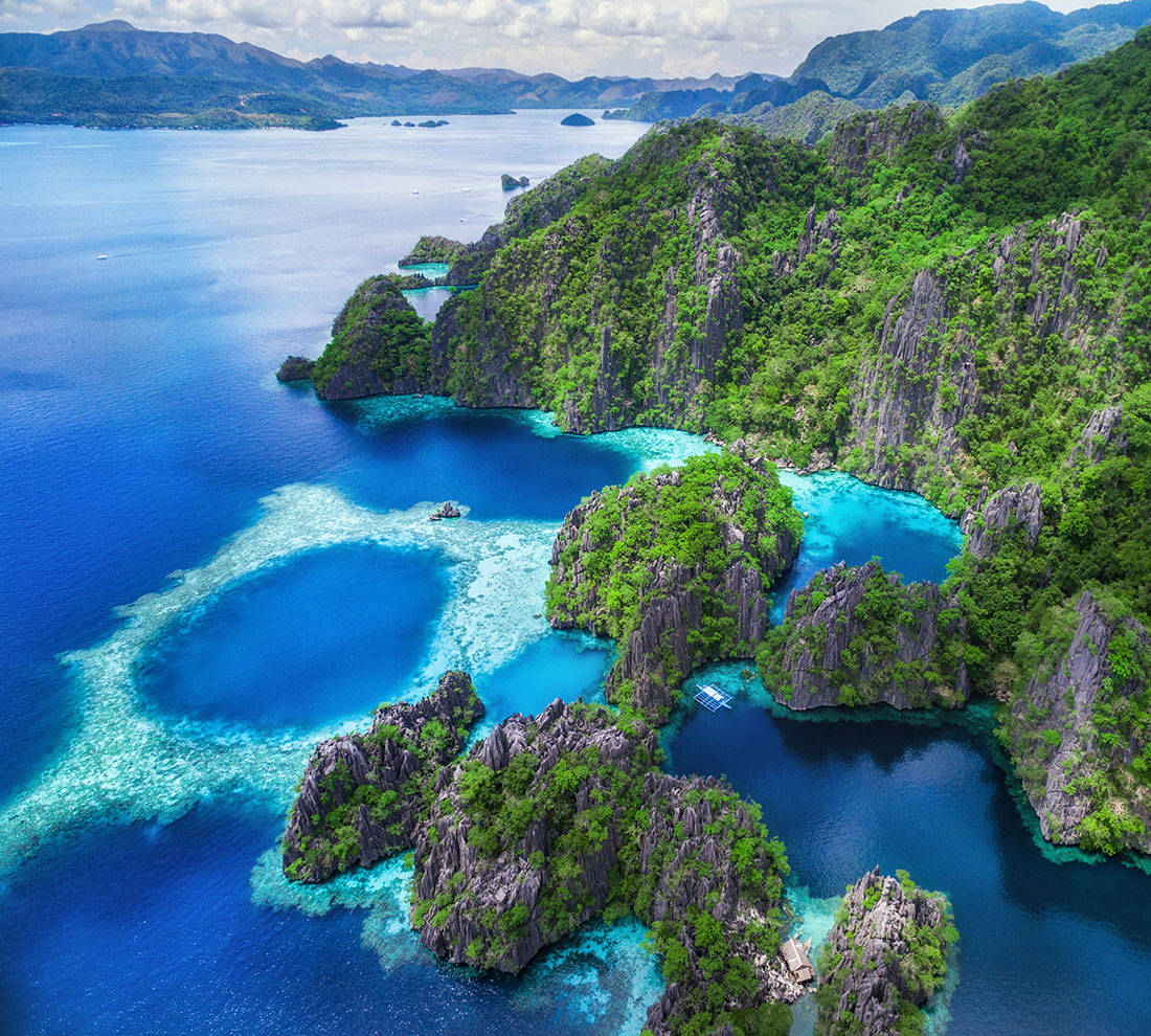 Kids in a Linapacan Fishermen Village in Palawan