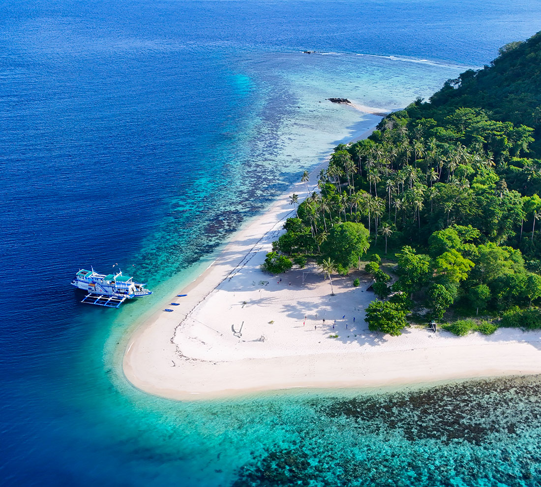 Island camping is at the heart of our Palawan expedition tours Island Camping at the Heart of our Palawan Expeditions