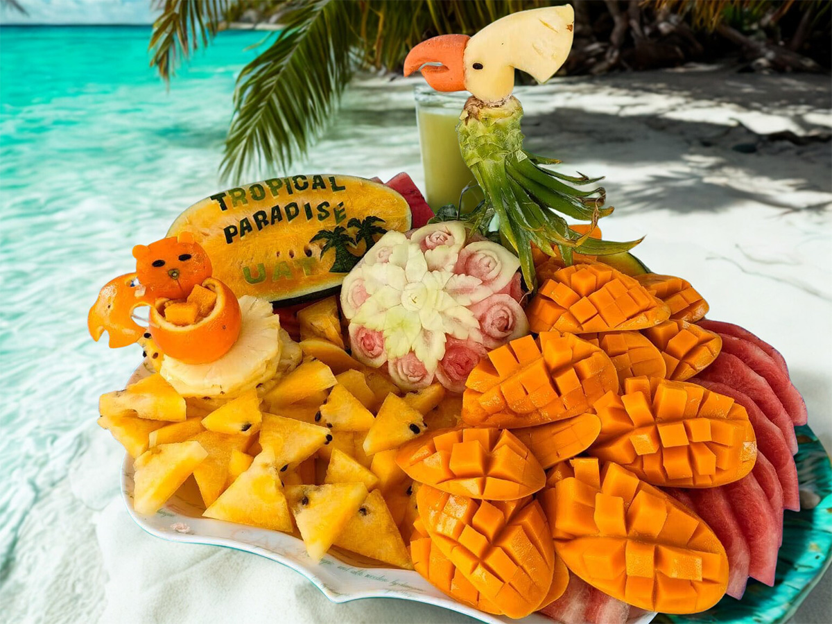 Fresh tropical fruits and drinks on Tropical Paradise expeditions